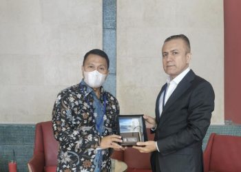 وێنەی کۆشکی کۆماری ئەندەنووسیا درایە سەرۆکی دەستەی دەسپاکی